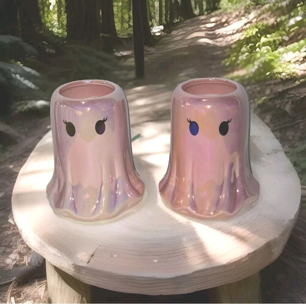DW Home Set Of 2 Pink Iridescent Ghost Candles Halloween One Wick 13.4 oz/380g